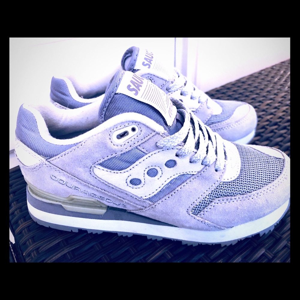 Saucony Courageous Sneakers Running Shoes 5.5 Gray
